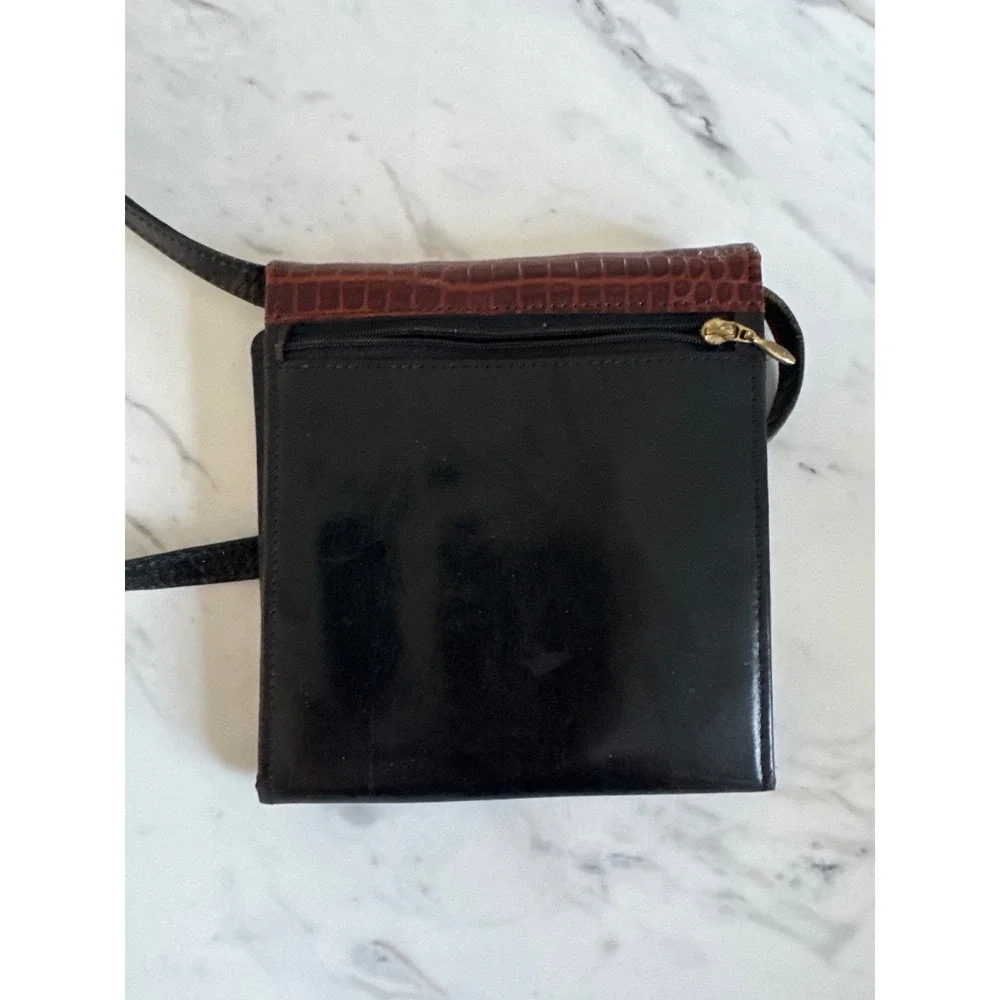 Tusk NY Vintage Leather Organizer Crossbody Wallet Purse Black Croc Trim